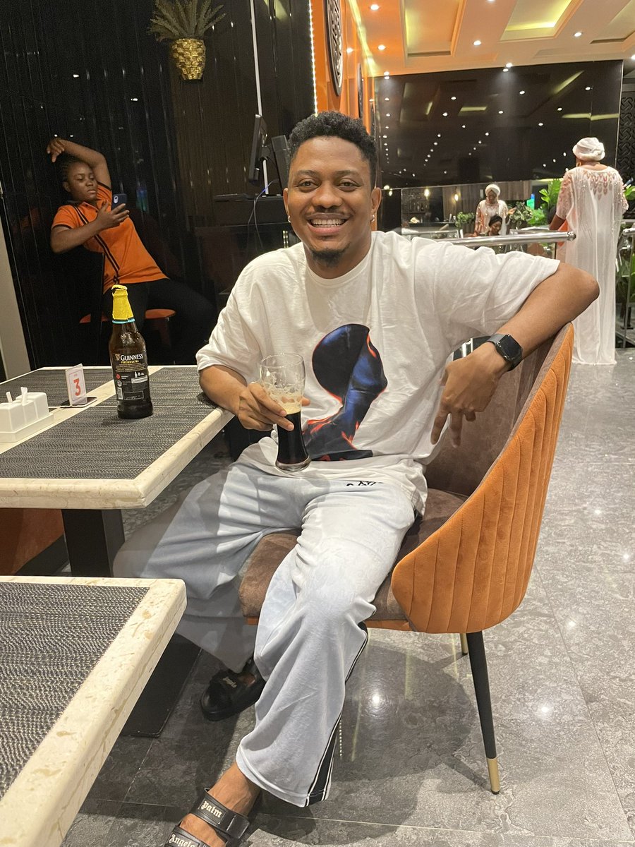iam_moraq's tweet photo. Black man sipping some black juice 😅 https://t.co/DIijhqxnWR