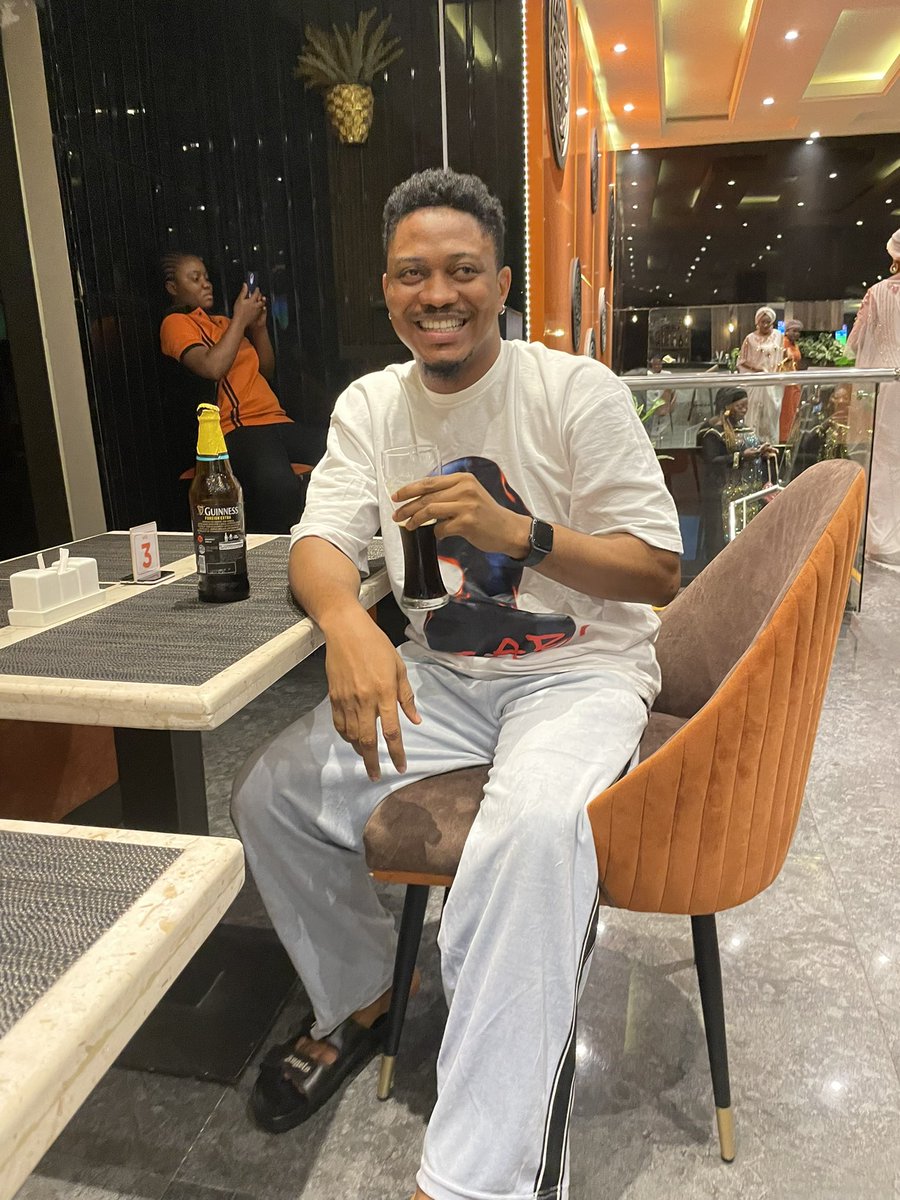 iam_moraq's tweet photo. Black man sipping some black juice 😅 https://t.co/DIijhqxnWR