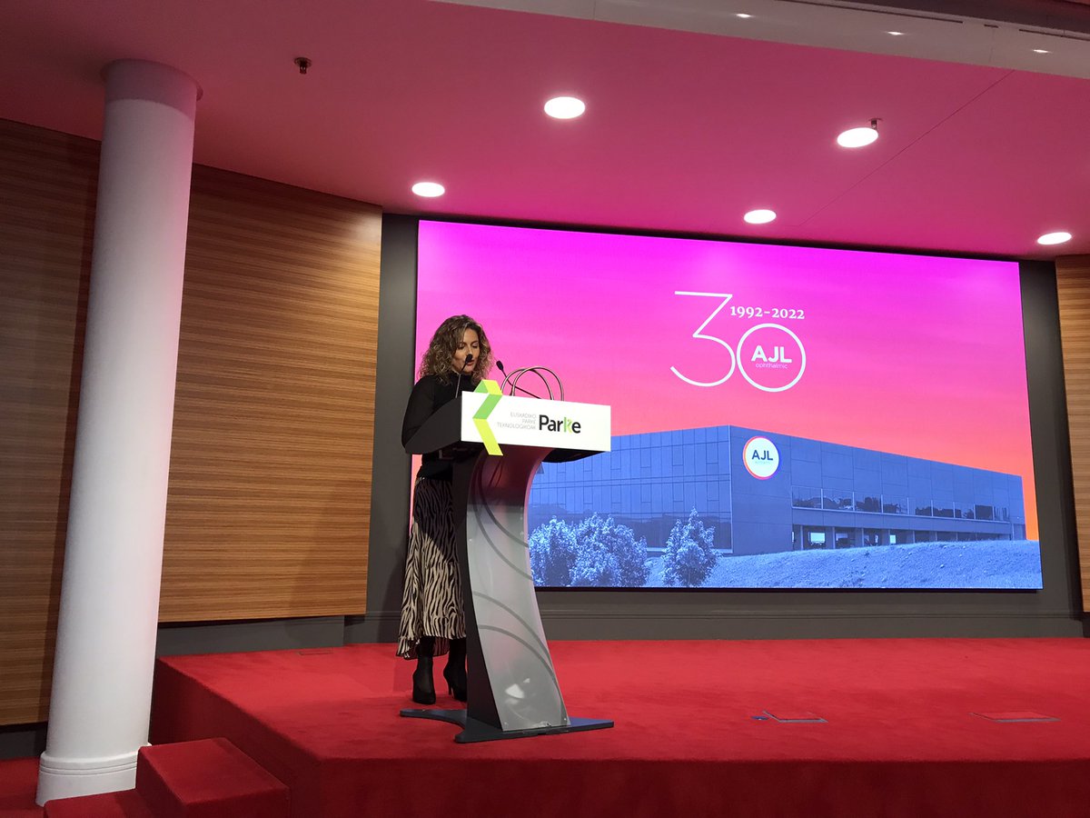 jcpastorj's tweet photo. #Ioba_UVa Hoy he compartido la celebración de los 30 años de vida de una empresa española con la que colaboramos muy a gusto:AJL Ophthalmics. Os deseo otros 30 aunque yo no los veré 🤪 https://t.co/uKlSQFPEjp