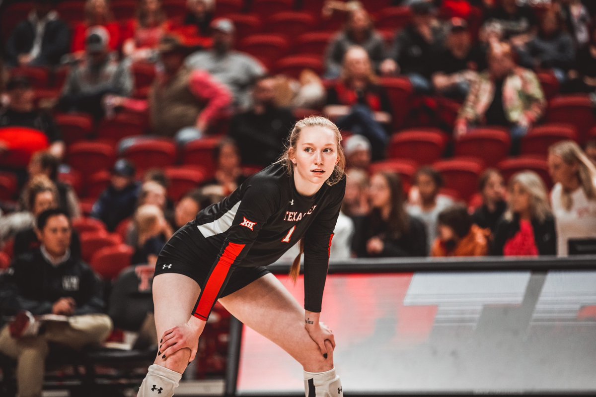 TexasTechVB's tweet photo. Dab on ‘em, @ken4thewin__ 💪 

She records her FOURTH ace of the match!

SET 3 | TTU 2, KU 1

#WreckEm https://t.co/HED9pr4Iod