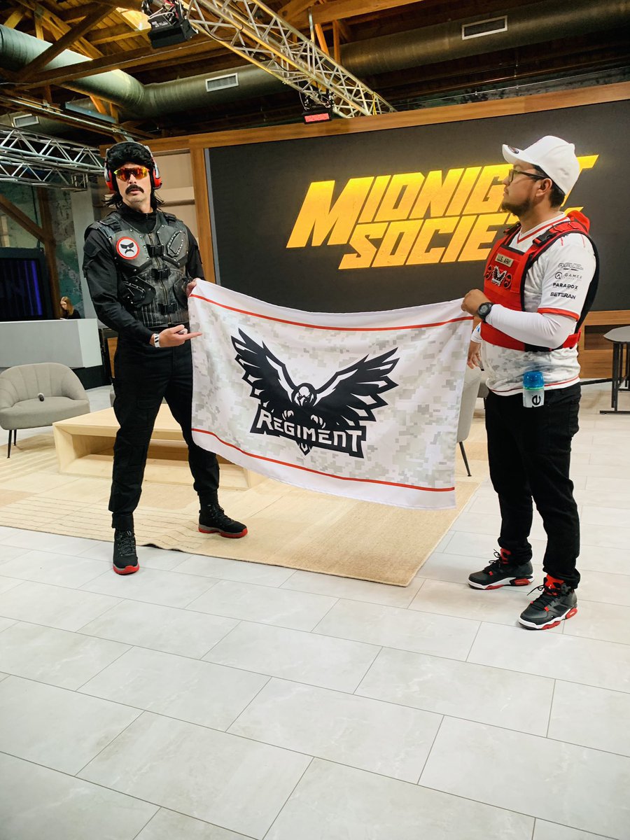 RegimentGG's tweet image. Should we let @DrDisrespect be an honorary member of REGIMENT? 🧐 

#TheRegiment |  #MidnightSocietyFounder