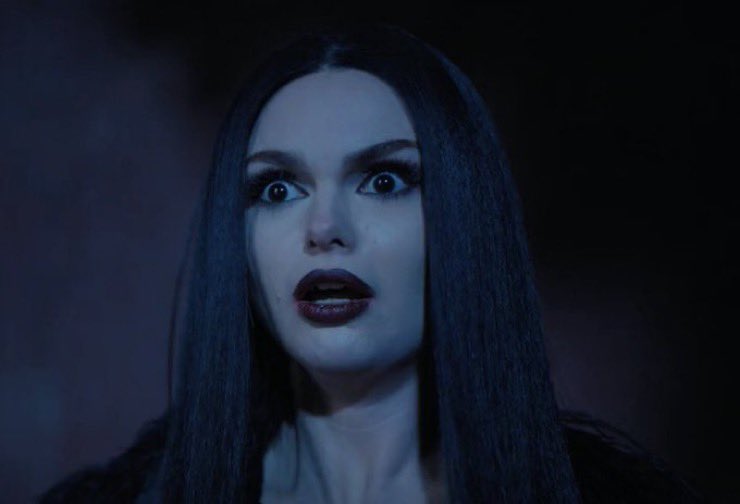 wenclairity's tweet image. can we talk about how pretty she is bc bro