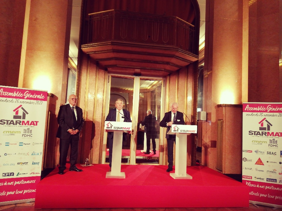 CCI_Paris_IdF's tweet photo. #1/2
Lors de l'évènement de #STARMAT qui s'est tenu aujourd'hui à l'hôtel #Potocki, notre siège et la maison des #entrepreneurs et des #entreprises, @gerard_delmas a rappelé : "qu’il s’agisse de créer son entreprise ou de la transmettre, de trouver des financements... ⤵ https://t.co/ci6xwGBMkK