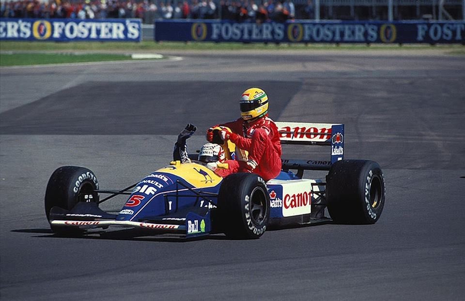 eifelronaldo's tweet photo. Don’t know why but this is ( for me ) one of the most iconic moments in #F1 history. 

NIGE &amp; Ayrton https://t.co/RYQOw8EI1V