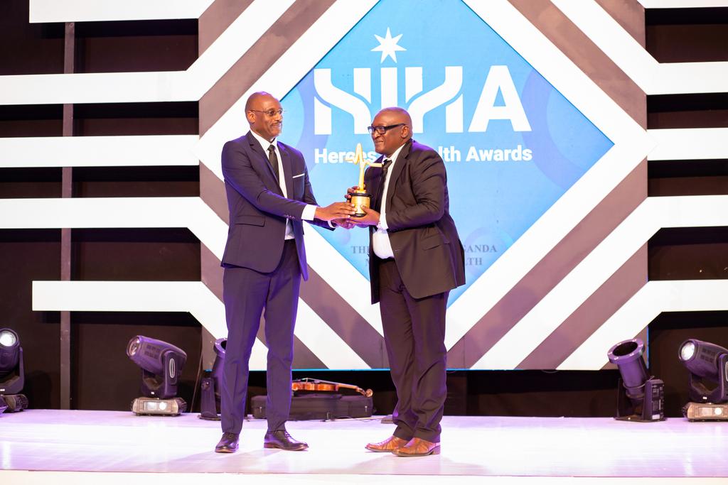 HIHA AWARDS tweet media