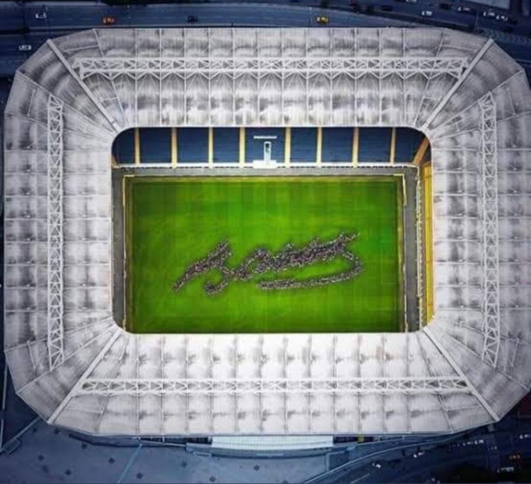 Bir Beşiktaşlı olarak stadyumunun adını Atatürk Stadı olarak değiştiren Fenerbahçe'yi gönülden tebrik ediyorum. 👏👏🇹🇷🇹🇷