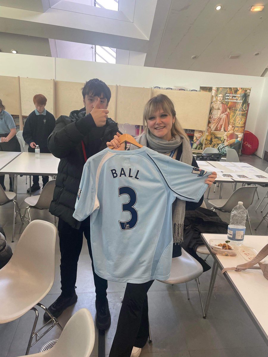 Miss Ball tweet media