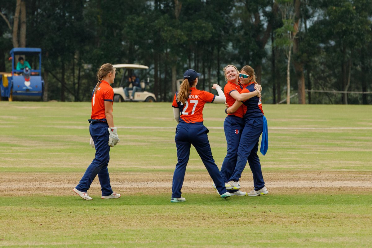 🟠The fourth and last ODI in and against Thailand starts at 04.00 AM. Come on girls keep working hard, you can win this one!!
Follow the match via cricclubs.com/TC/teamSchedul… or
youtube.com/@thailandcrick…
<a href="/ThailandCricket/">Cricket Thailand</a>
 #teamnl #joinourjourney #HaveANiceDay #ICC