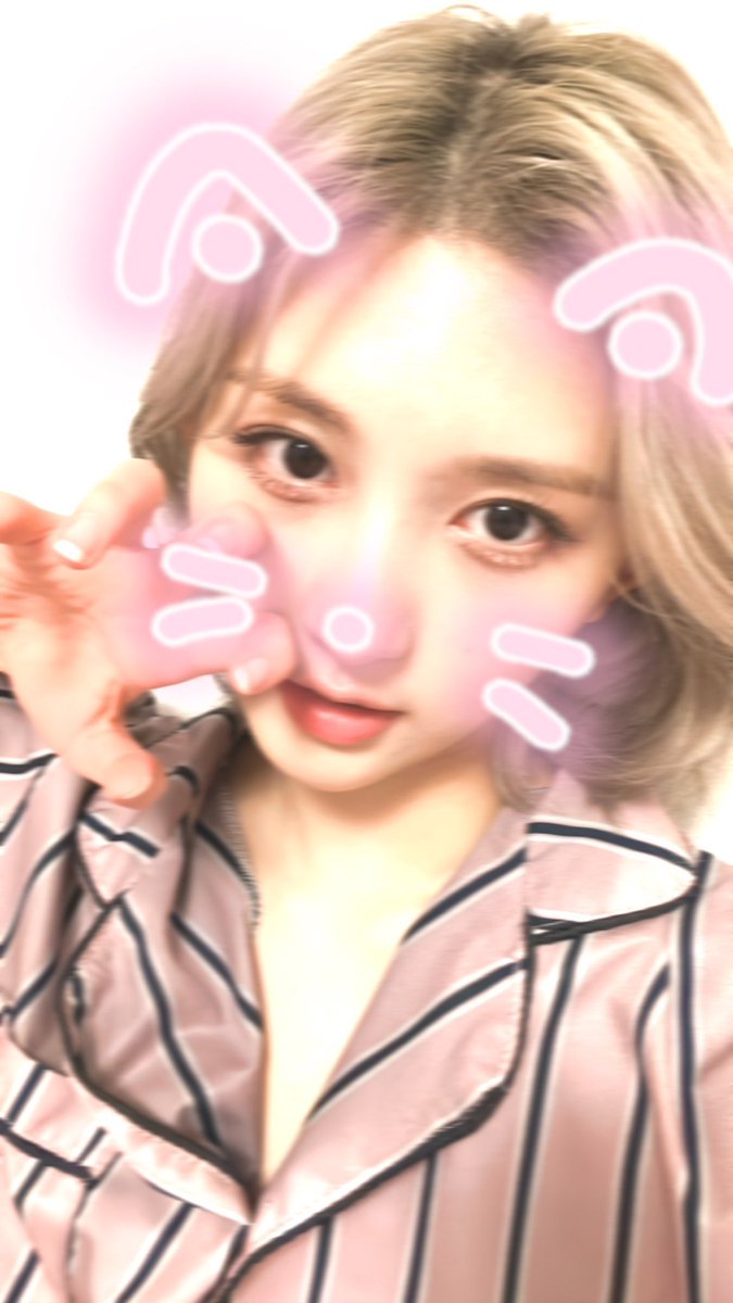 GAEULAR's tweet photo. 𑁤 تحديث قاؤول عبر رسائل اليونيڤيرس الخاصّة 💬 :
"ميييااوو 😛🐱"

⊹ ٢٢ نوڤمبر ٢٠٢٢ https://t.co/FnaxIzswlX