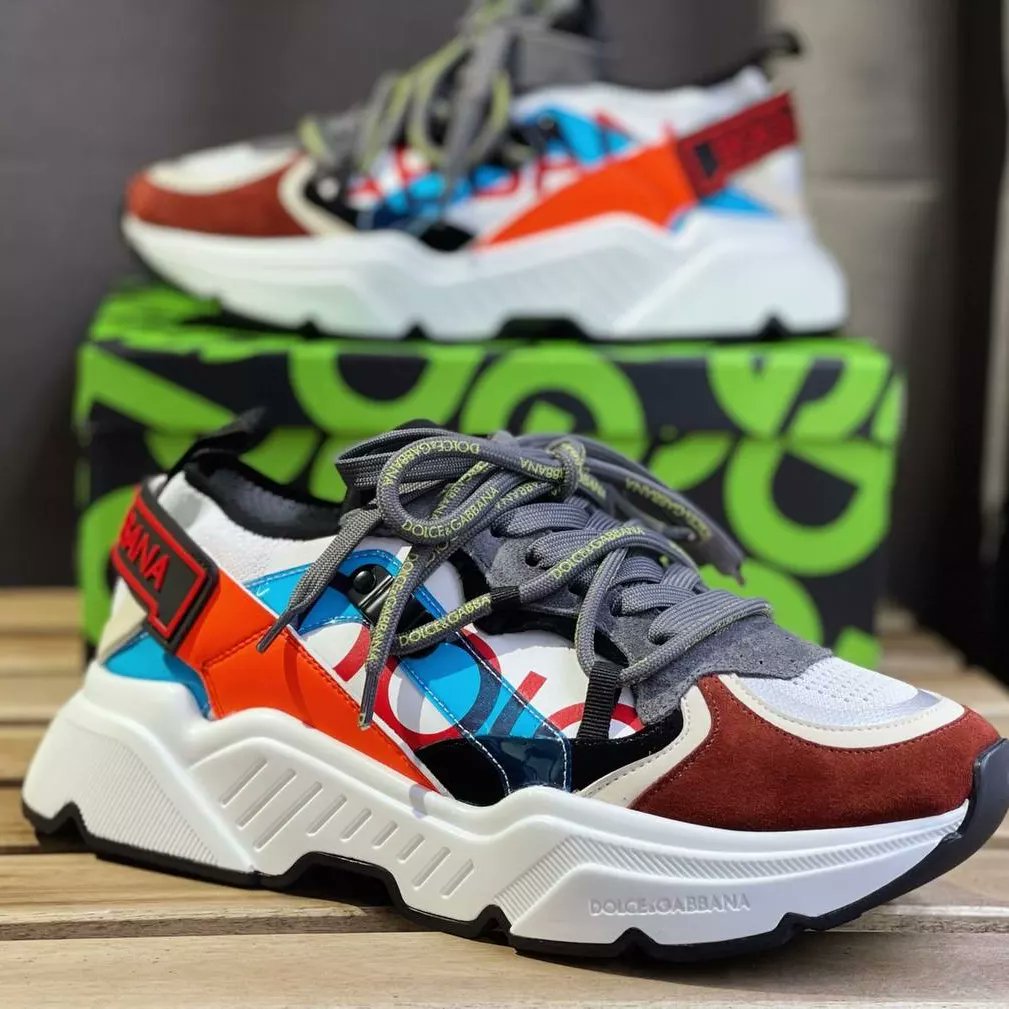 للتواصل والطلب خاص حياكم 💕