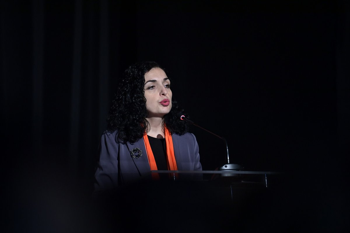 unwomenkosovo's tweet photo. #16DaysOfActivism Campaign is launched in Kosovo!
Together with H.E President @VjosaOsmaniPRKS; Minister @albulenahaxhiu_&amp; Ombudsperson Qelaj, @NushiVlora highlighted the urgency of eliminating violence against women and girls, and combatting femicide!

#OrangeTheWorld #16Days https://t.co/EXxZpz4MNa