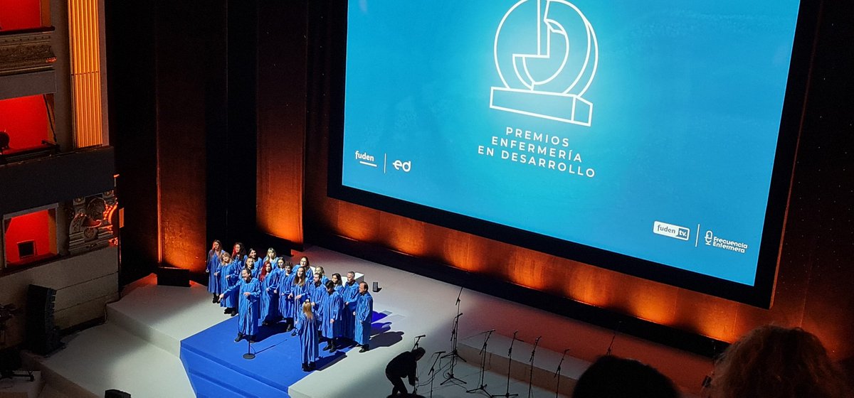 Finalizando la Gala de los #PremiosED con el Coro Gospel <a href="/All4GospelChoir/">All4Gospel Choir</a> 👏🏼👏🏼👏🏼👏🏼
