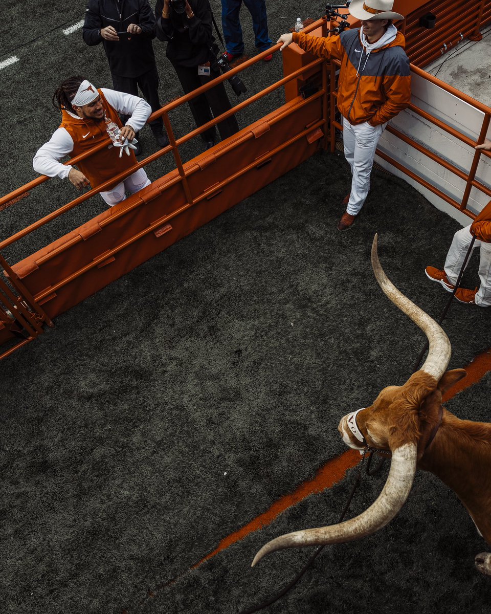 Bevo        J Whitt
          🤝
Longhorns for life