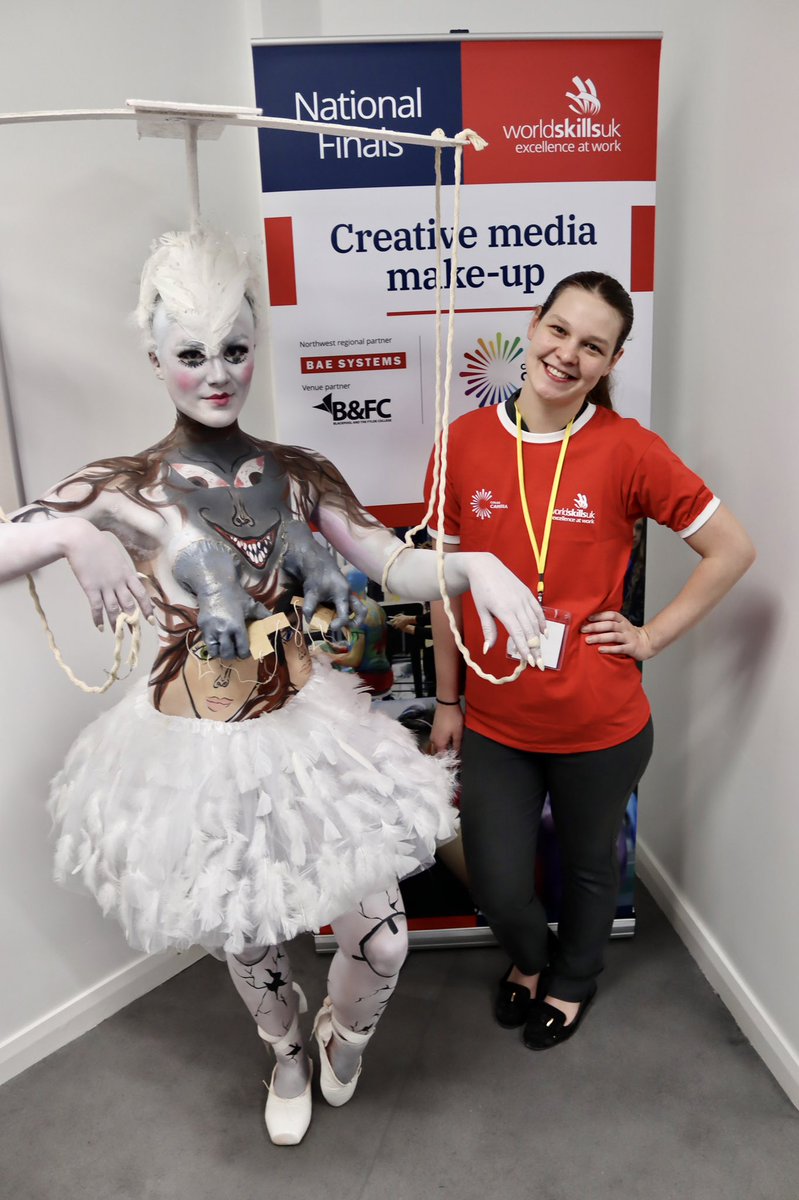MediaMakeupPage's tweet photo. Good luck to my fantastic @coleggwent learners in today’s @worldskillsuk Medal Ceremony 🤞🏼💄 #WSUKFinals2022 https://t.co/pbXXFH3QZJ