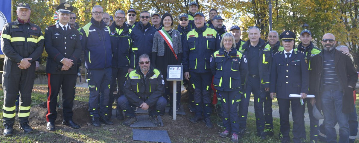 ProtCivGessate's tweet photo. #PROTEZIONECIVILE  #Gessate da 25 anni https://t.co/3x9hNOVkeZ