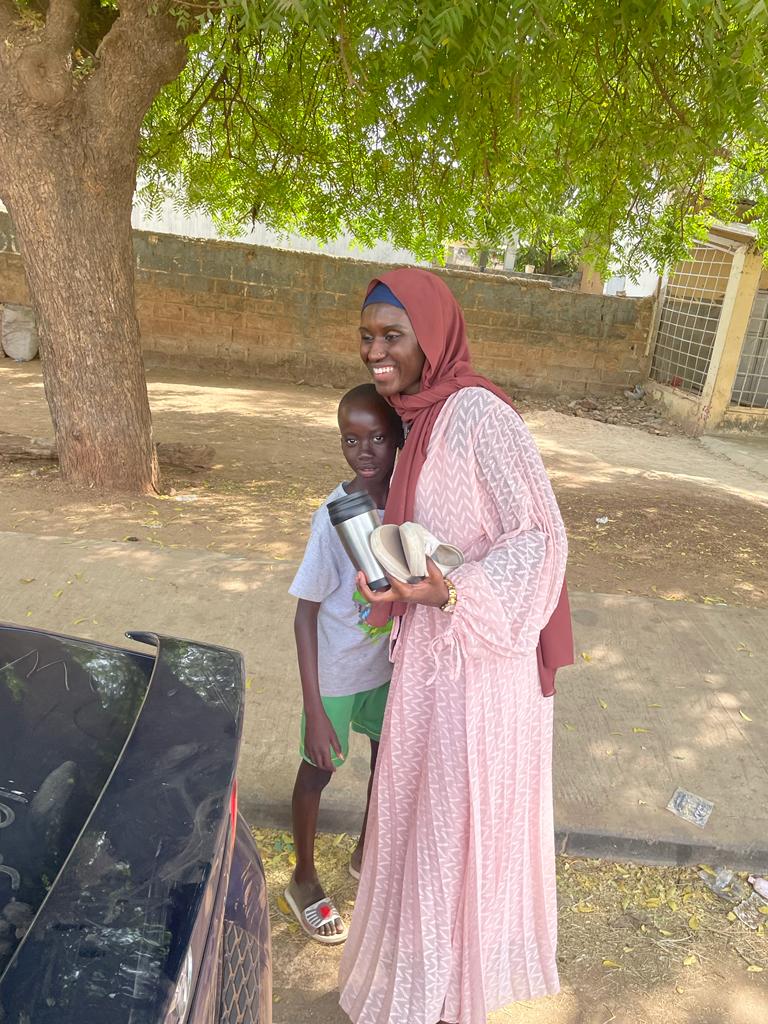 FOHSEN_'s tweet photo. Meet Modou, our youngest volunteer! He currently lives in Nganda and is an active participant during our health fairs and visits. He is inspired by our work and aspires to become a doctor when he grows up to serve his country.
#makingadfference #globalhealth #youth https://t.co/TL2A2XNLq9