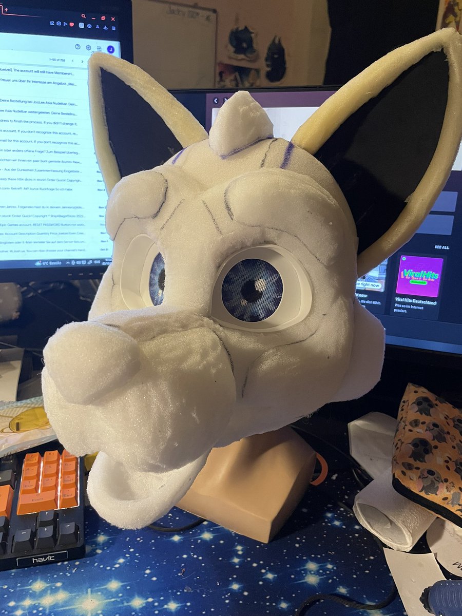 Made with Fluff Fursuits & Art 🏳️‍🌈🏳️‍⚧️ tweet media