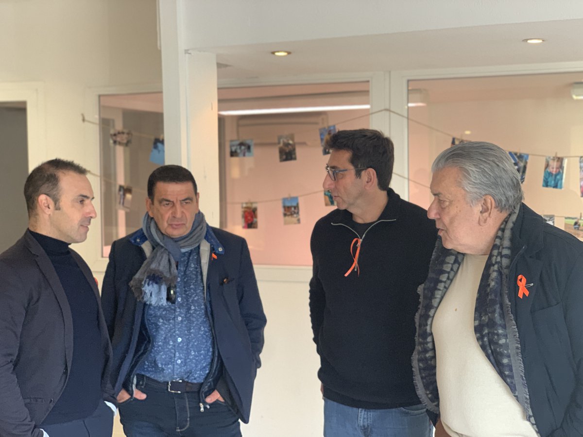 JuanMaridet's tweet photo. En ce jour symbolique de la journée de la lutte contre les violences faites aux femmes, M. Le Maire de Nîmes J.P FOURNIER est venu à la rencontre de l'équipe des Capitelles du Groupe SOS en présence de Madame MOUTON conseillère déléguée au Droit des Femmes, à l'égalité, https://t.co/Hs4XrMkrQa