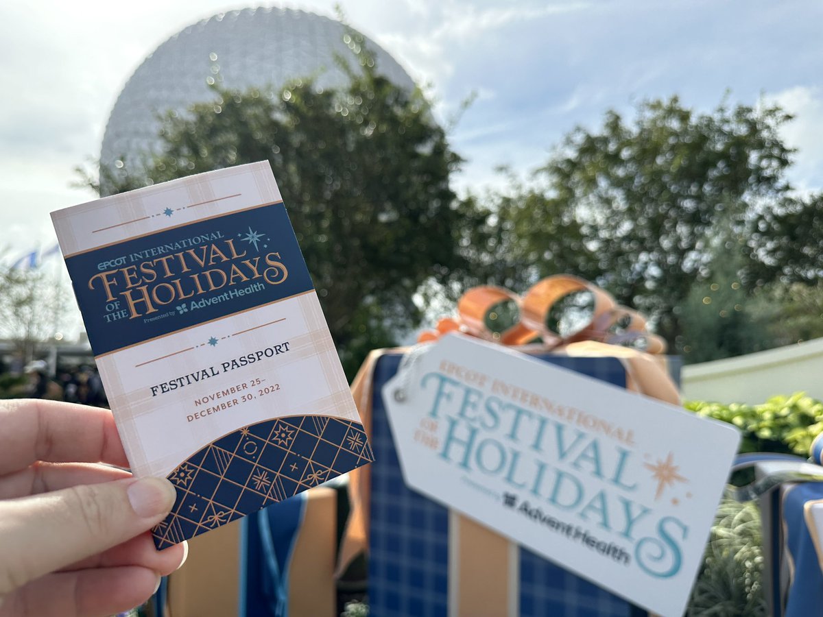 laughingplace's tweet photo. Thanksgiving ✔️
The Guardians of the Galaxy Holiday Special ✔️
EPCOT International Festival of The Holidays - In progress 
#epcotholiday https://t.co/YWLmymkZgH