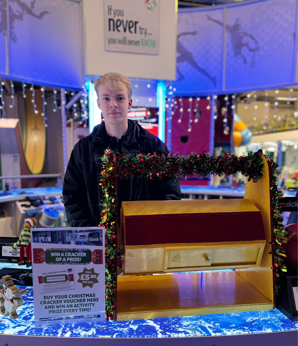 ooboundsuk's tweet photo. Come and check out our christmas cracker cards!
For a limited time only, for £5 you can spin to win with an activity entry for every single prize!
Come and have a spin at our reception desk now!
#outofbounds #oofb #escapetheordinary #christmas #christmascrackers https://t.co/zZkoQ9cwq7