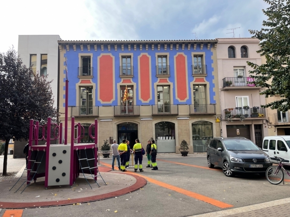 anoiadiari's tweet photo. L’assemblea de treballadors del Consell Comarcal de l’Anoia reclamen “responsabilitat a la direcció políti... https://t.co/oYXH3mcM5B https://t.co/9OgDpix7aZ
