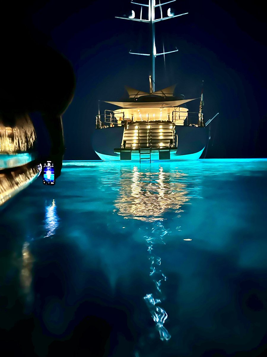 southwestmarine's tweet photo. What a stern, what an entrance 

#bluefinled #whereyoubelong #yachtcharter #adriaticsea

Love it when customers send in their own pictures especially amazing ones like these, keep them coming….. https://t.co/AQmmhKRWpM