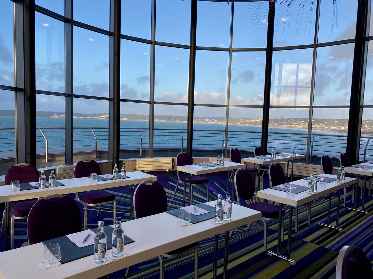 Nicola Wallace held a 3 day bespoke advocacy training course in St Helier, Jersey, on behalf of the Jersey Family Lawyers Association. 

Delegates from 10 Jersey Family Law firms joined Nicola  over three days - honing FDR and trial skills. 
#Jersey #Familylaw #advocacy