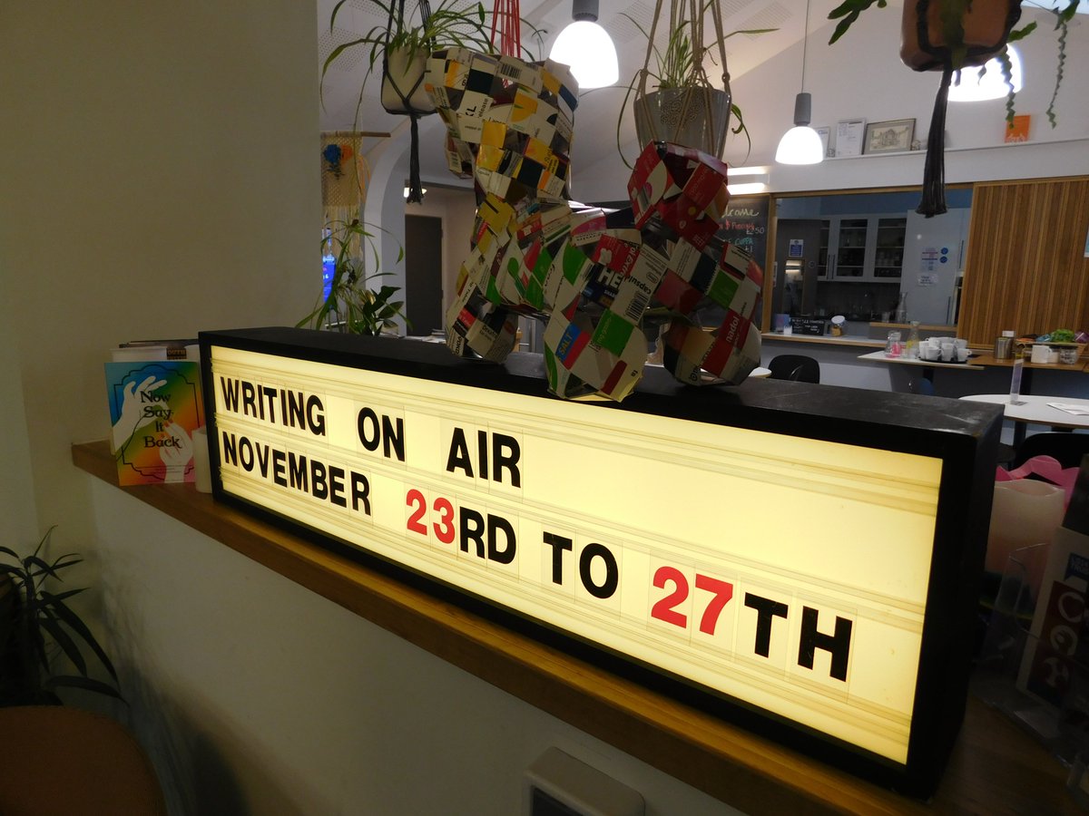 EbikeJaimes's tweet photo. @caitisapoet @ChapelFM #WOA22 #WritingOnAir #Leeds #Poetry https://t.co/BuWH4CnS4B