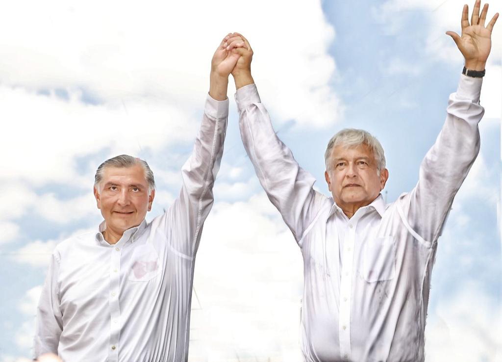 marin_hl's tweet photo. @adan_augusto #AdánVa
#ApoyoAMLO
@GraburManuel https://t.co/3EBXo1hDB6