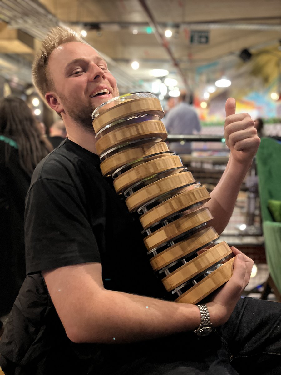 💫 What a week - congratulations to Shelter UK #IntelGaming, Evri, London Symphony Orchestra, SRF, #CDF and #HappyMess and our teams, picking up 10 #BIA Awards 2022 creativebloq.com/brand-impact-a…