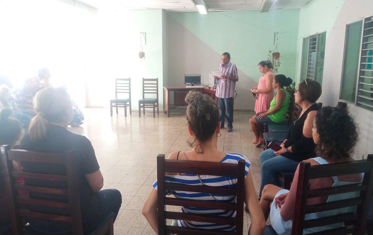 Matutino especial para rendir tributo al Comandante en Jefe en el 6to aniversario de su muerte.
#FidelPorSiempre 
#FidelEntreNosotros 
<a href="/MincinCuba/">Comercio Cuba</a> 
<a href="/OSDE_GI/">OSDE GI</a> 
<a href="/universaltu1/">Empresa Universal Las Tunas</a>