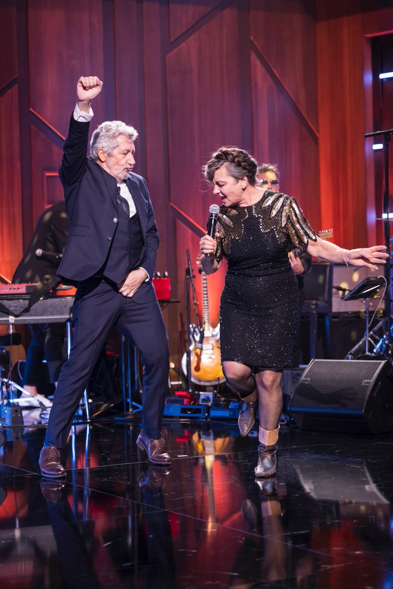 Retrouvez Catherine ce soir pour un live endiablé 💃 sur <a href="/lelateofficiel/">Le Late avec Alain Chabat</a> <a href="/TF1/">TF1</a>