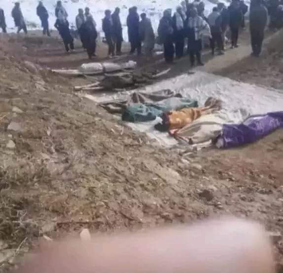 آیا هزاره بودن اینقدر تاوان سنگین دارد؟ زن،  مرد، طفل  همه را تیرباران میکند تا چی وقت؟
#StopHazaraGenocide