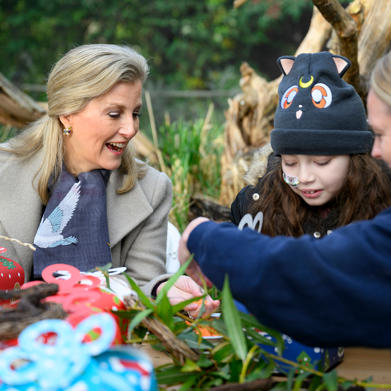RoyalFamily's tweet photo. 👇 Tap below to read more about the highlights of this week’s Royal activities, events and engagements: