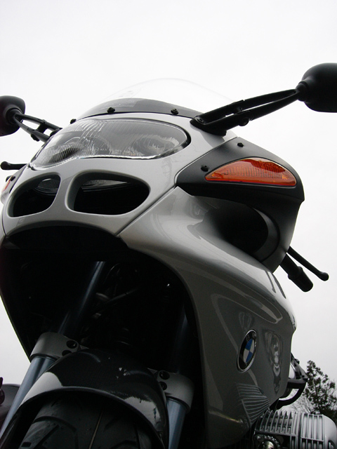 #ローアングルのバイク画像を晒せ 
こう? 