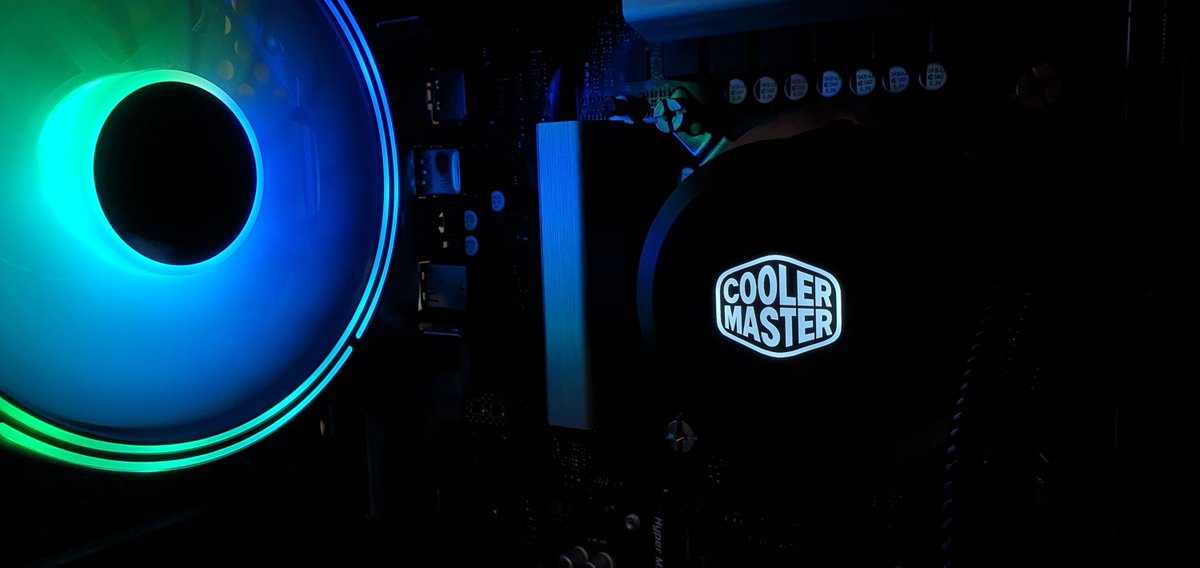 JCPCWorksop's tweet photo. A few pictures from some of the Gaming PC's we've built up for Christmas orders so far this year 🌲Interested? Give us a call on 01909 738343 to get started 🎅

#JCPC #JCPCWorksop #GamingPC #Christmas https://t.co/17oEJ3fcFg
