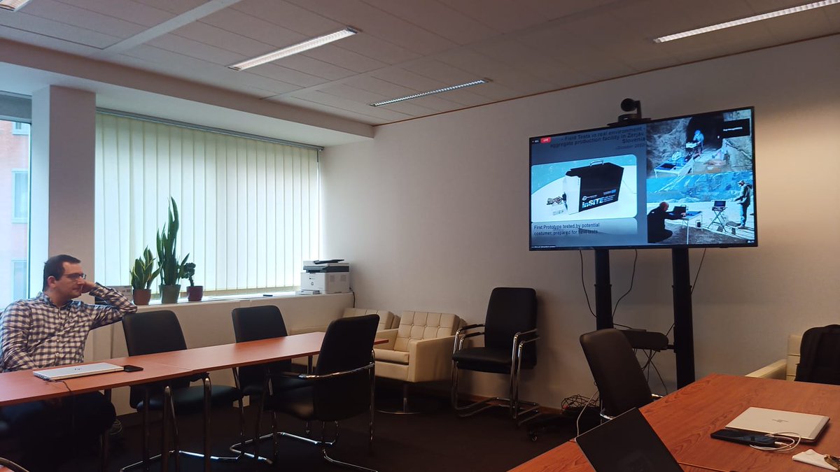 Ana Pires (@pirespinky) on Twitter photo IN THE BLACK'22
A NEW ERA OF OCEAN EXPLORATION
During the Workshop, Eng. Jose Almeida had the opportunity to feature <a href="/INSiteProj/">inSITEProj</a> and talk about the potential of this geo-technology. This is an upscaling project supported by <a href="/EITRawMaterials/">EIT RawMaterials 🇪🇺</a>.
<a href="/INESCTEC/">INESC TEC</a>
<a href="/HubInesc/">INESC Brussels HUB</a>
#tec4sea IN THE BLACK'22
A NEW ERA OF OCEAN EXPLORATION
During the Workshop, Eng. Jose Almeida had the opportunity to feature <a href="/INSiteProj/">inSITEProj</a> and talk about the potential of this geo-technology. This is an upscaling project supported by <a href="/EITRawMaterials/">EIT RawMaterials 🇪🇺</a>.
<a href="/INESCTEC/">INESC TEC</a>
<a href="/HubInesc/">INESC Brussels HUB</a>
#tec4sea