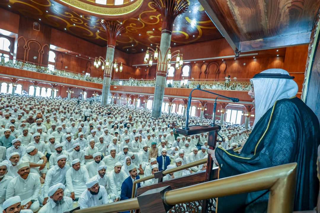 JKalanjibail's tweet photo. *_Masjidul Aasar- Juma Started_ by Dr. Syed Ali Abdulrahman Al-Hashimi UAE_*

#markazknowledge city#Indias biggest masjid #ap ustad https://t.co/1XrQdh8IJP