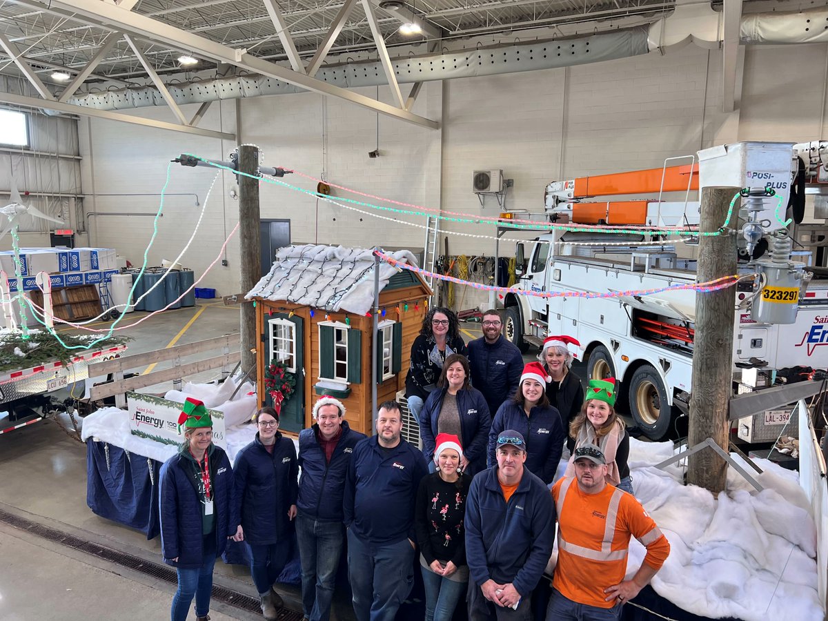 SJEnergy's tweet photo. What's the best thing about holiday parades? The sense of community! 

Join us tomorrow to celebrate our #100YearsOfEnergy at the Lancaster Santa Claus Parade which will kick off at 1pm ✨ 🎄 https://t.co/szAYinDnHi