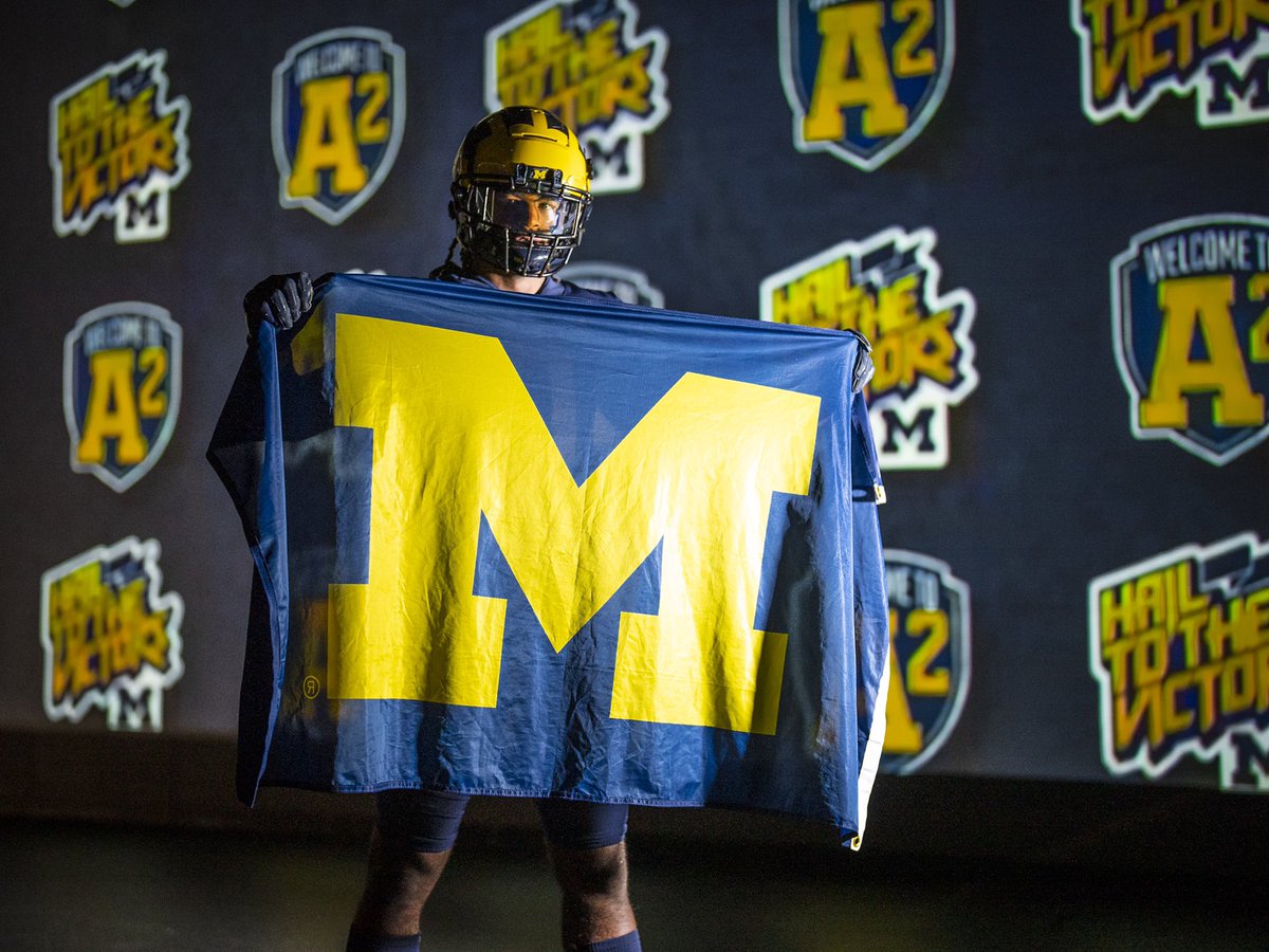 BreeonAntonio's tweet photo. God’s timing〽️#AGTG🙏🏿#LLJ💛#GoBlue @coachclink @Coach_Minter @CoachJim4UM @UMichFootball https://t.co/37268bODGO