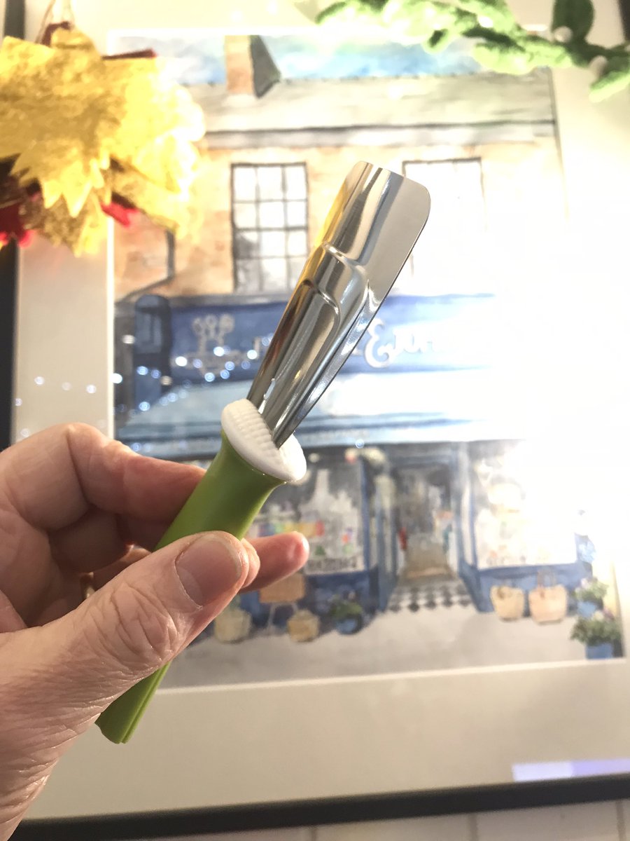 fjcookshop's tweet photo. It’s time! #FridayQuiz time and this week’s (quite tricky 🤔) object from the #kitchen is ?#FastestFingers to win 🏆 Will it be you? Open all weekend as usual on @bishyroadnet for all your #essentials 😉#BishyRoadShopping #IndieYork #ColourFriday https://t.co/7Dx2aFIhVN