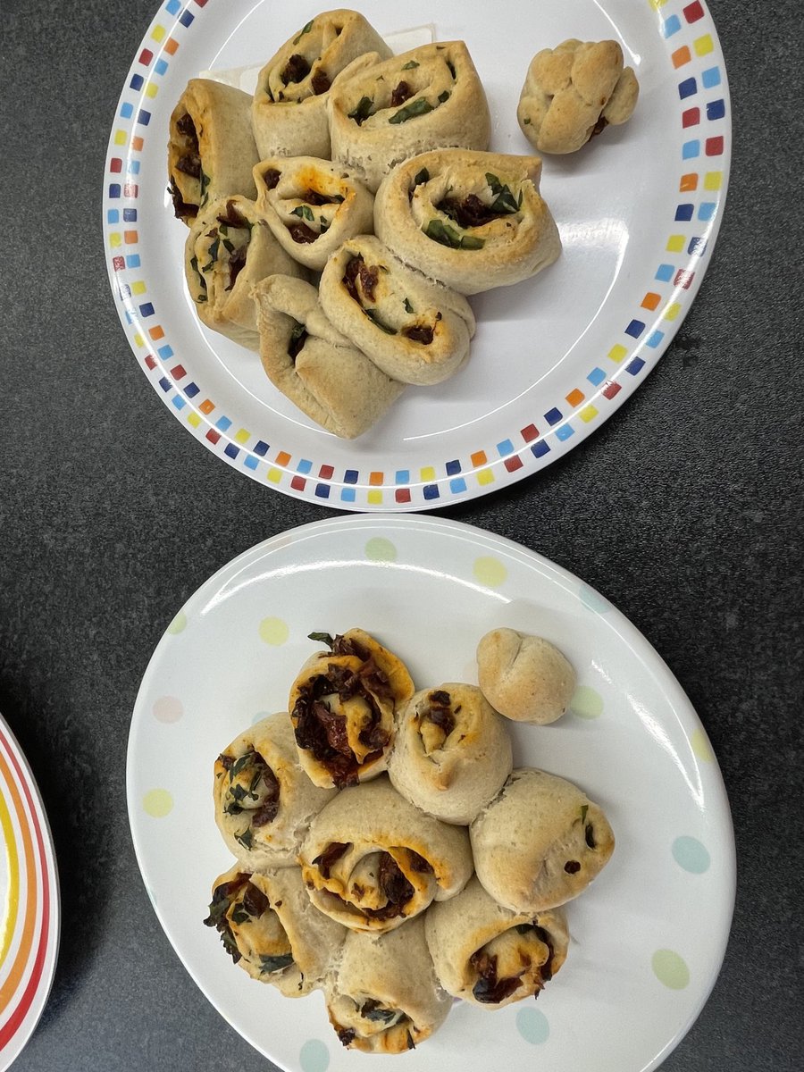 6G made tomato &amp; basil bread this week - a tasty starter.