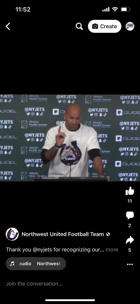 ciacsports's tweet photo. Jets Coach Robert Saleh shouts out Northwest United football!  Awesome. Way to go Coach Garzone. Making history one step, one win, one playoff appearance at a time! @NW_UnitedFball #cthsfb https://t.co/zeMLYyKNDZ https://t.co/ZvAUtEwHJh