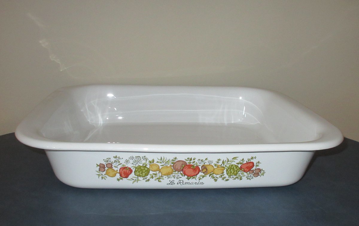 rusticrelics04's tweet photo. t Vintage Corning Ware A-21 Baking Dish Lasagna Pan Spice of Life Le Romarin https://t.co/ZYH13RS2zM #eBay via
@eBay
#food #foodie #Corningware #bakingdish #Lasagna #spiceoflife #LeRomarin #collectible #ebay #collector #gift #blackfriday #Pyrex #corning #cooking https://t.co/Ndv6tpgSs7
