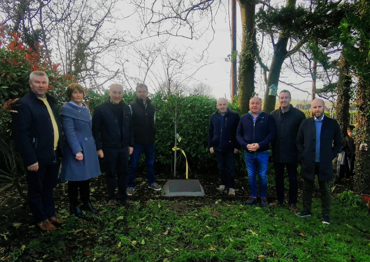 gurranejuniors's tweet photo. To honor the centenary of the death of Dick Barrett, the Dick Barrett Commemoration Committee has generously erected a plaque and planted a tree in the school garden, in recognition of the important role Gurrane National School played in his life.  https://t.co/MujIgyyw96 https://t.co/jvqZGu3vRh