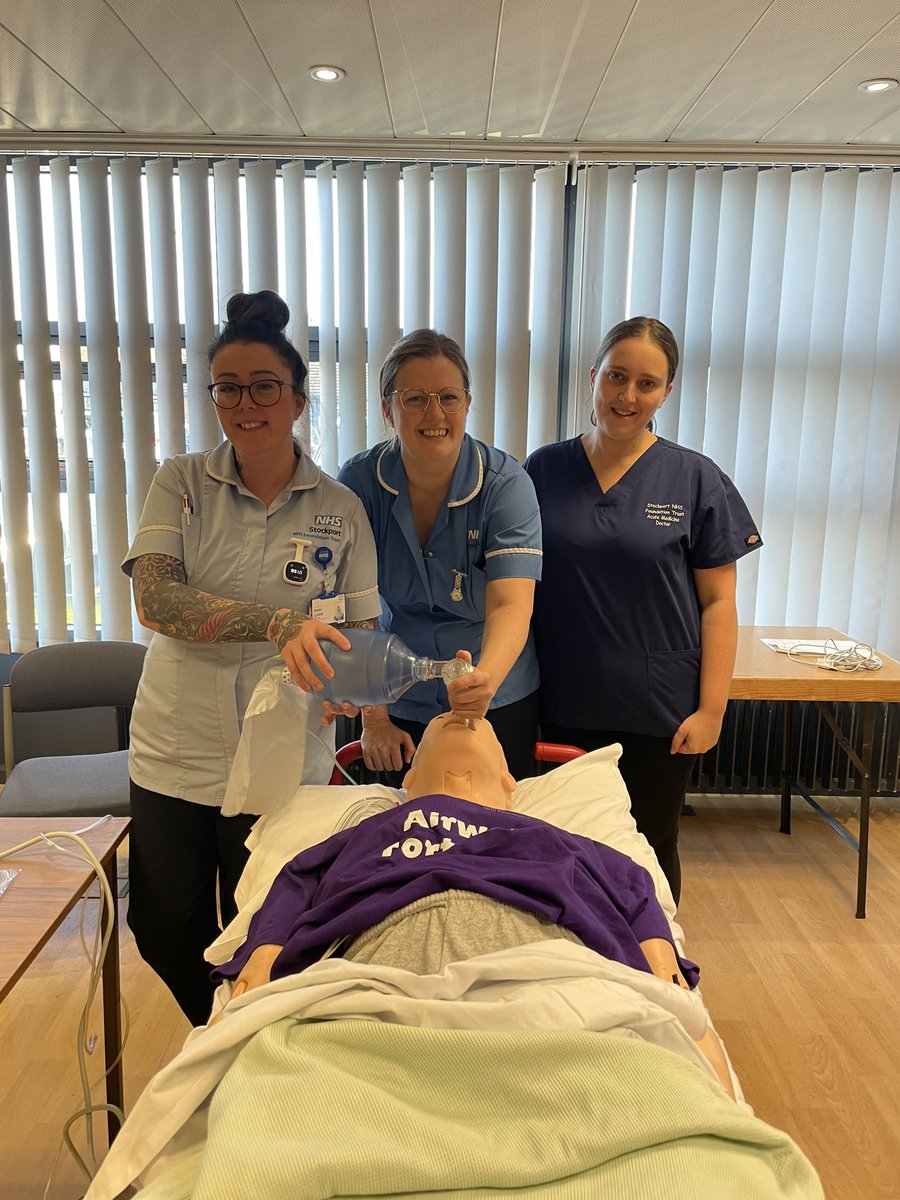 SIM@THEHILL (@simthehill1) on Twitter photo The best team name goes to AMU ……… we beLUNG together 👏👏👏👏👏👏👏 <a href="/AMUSHH2/">AMUSHH 💙</a> <a href="/stockportskills/">Clinicalskills@stockport</a> @AndrewLoughney <a href="/StockportNHS/">Stockport NHS FT</a> The best team name goes to AMU ……… we beLUNG together 👏👏👏👏👏👏👏 <a href="/AMUSHH2/">AMUSHH 💙</a> <a href="/stockportskills/">Clinicalskills@stockport</a> @AndrewLoughney <a href="/StockportNHS/">Stockport NHS FT</a>