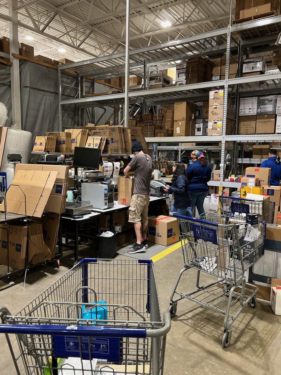 Parcel is hoppin in 2357 
#R1RocksBF <a href="/BenitoKomadina/">Benito.Komadina@Lowes</a> <a href="/Caindomain/">Amanda Cain</a> <a href="/MYoungsonLowes/">Michael Youngson</a> <a href="/DustinCornell5/">Dustin Cornell</a>