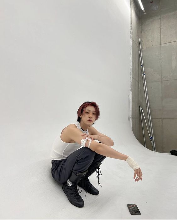 here are some photos from our recent collaborations. good job, everybody looked amazing. (yes hachi, you too)

#versatile