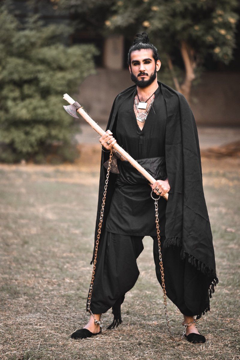 hammadk28's tweet photo. NOORI NATH.

GRADUATION WEEK - character day https://t.co/L7GIq6zsFx
