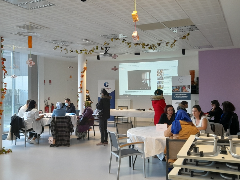 5️⃣ème jour semaine #reussirsansattendre et 3️⃣2️⃣ candidats ont participé aux évènements : 2️⃣0⃣découverte des métiers #aideàlapersonne  #formations #immersions #emplois ,9️⃣ ont découvert les métiers #agriculture   @GEIQ3A et 4️⃣ découverte #secteursporteurs <a href="/MoriauxCath/">Catherine Moriaux</a> <a href="/LefetzAnne/">Lefetz Anne-Sophie</a>